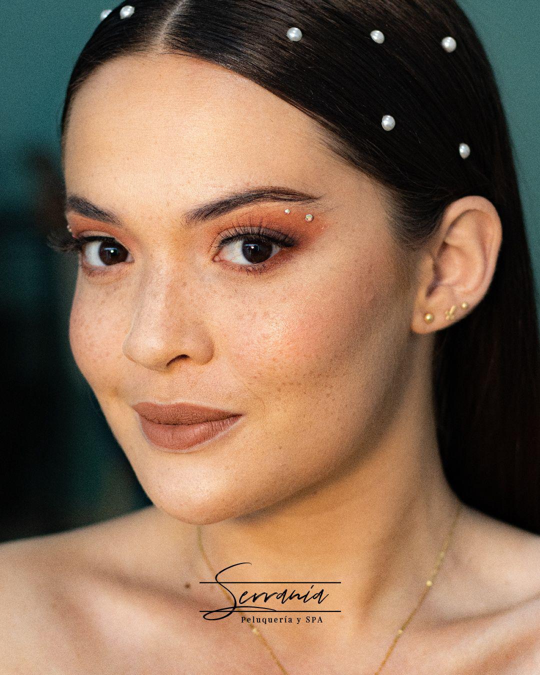Maquillaje editorial Serranía Spa